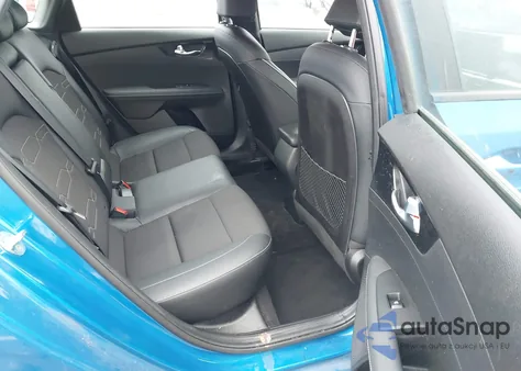 2023 Kia Forte Gt-Line z USA, uszkodzony, nr VIN 3KPF54AD9PE561710